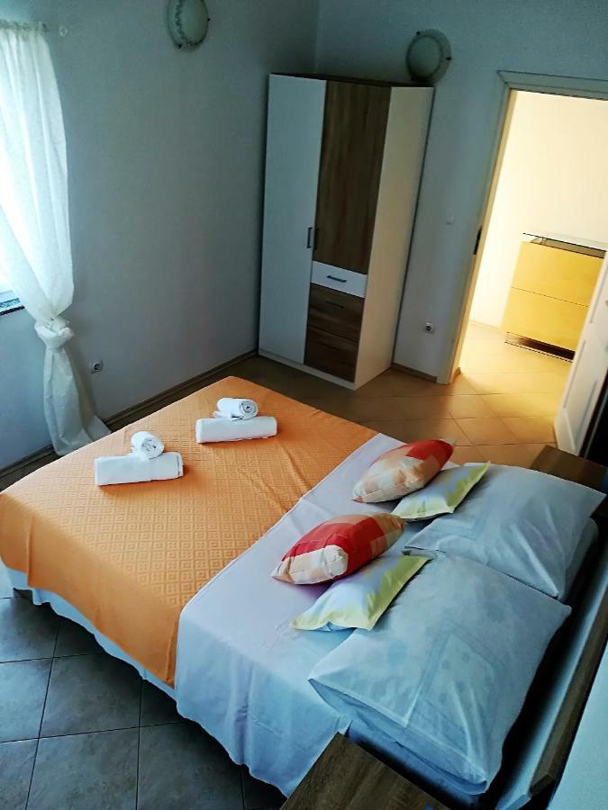 Apartman Rosanda 1 Premuda Экстерьер фото